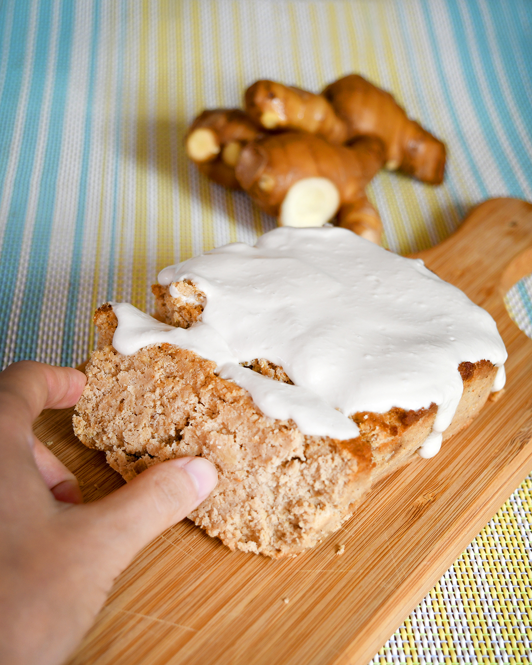 gingerbread eat with meraki