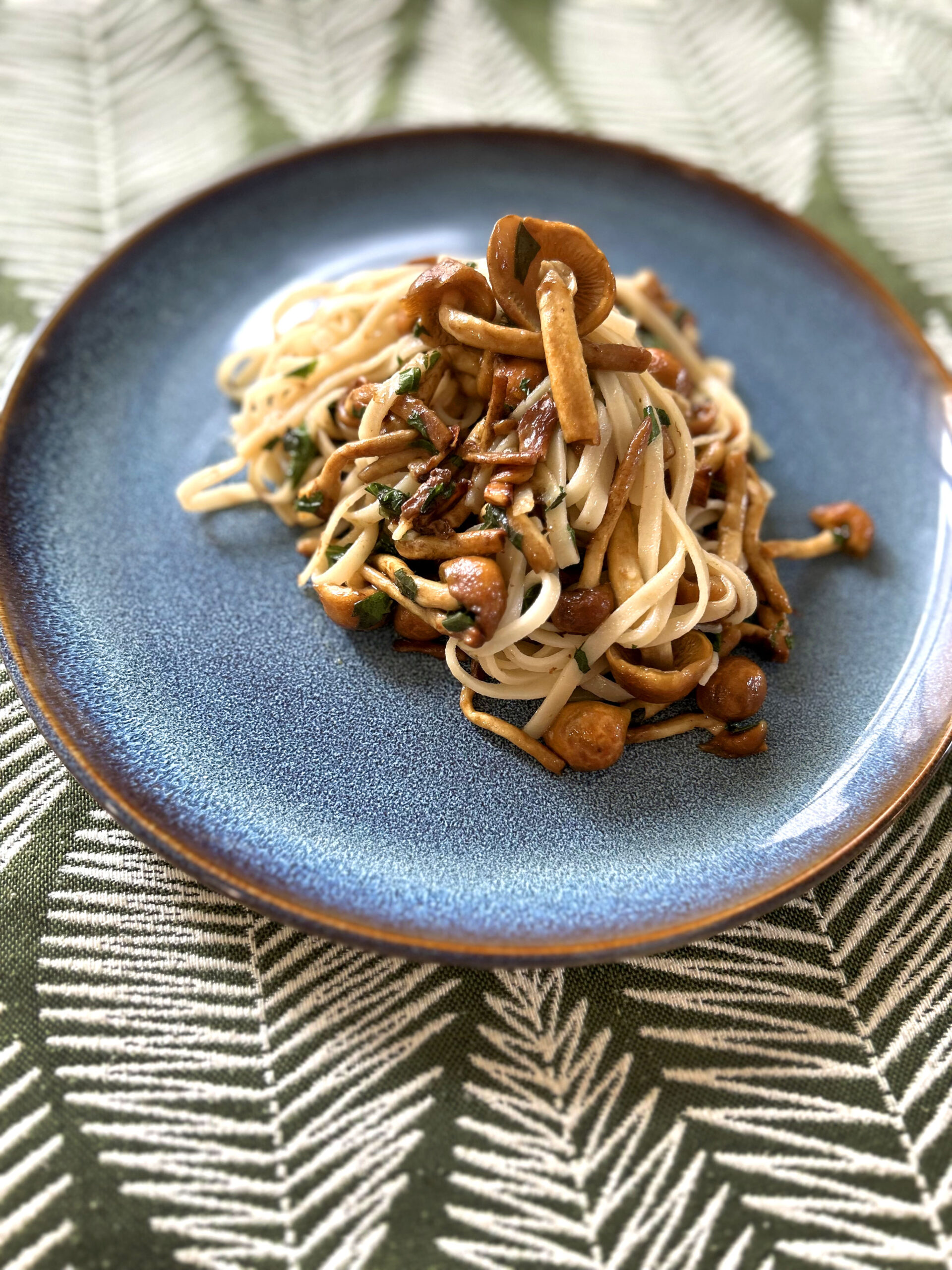 nameko mushroom pasta eat with meraki